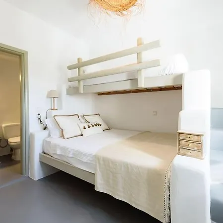 Дом отдыха Atlas In Santa Maria, Paros